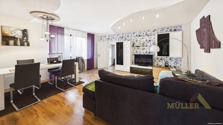 Doppelhaushälfte mit 105 m² Wohnfläche in ruhiger Lage mit Garten und Garage