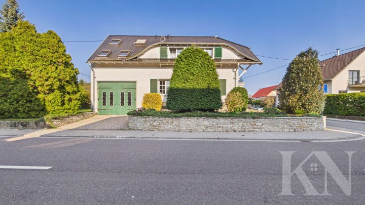 Besonderes, hochwertiges Einfamilienhaus mit 1.504 m² Grundstück in Habkirchen!