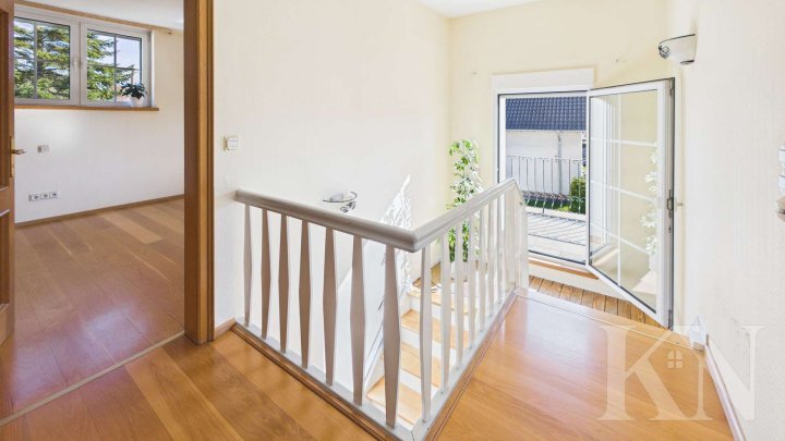 Besonderes, hochwertiges Einfamilienhaus mit 1.504 m² Grundstück in Habkirchen!