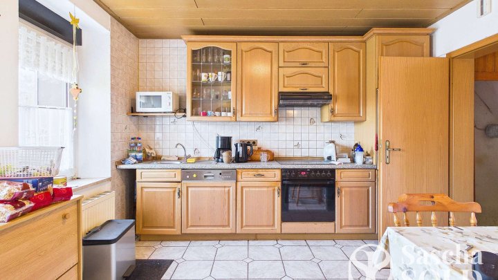 Kleines Handwerkerhaus in Elversberg mit Garten, Terrasse, Stellplatz & beheiztem Partyraum