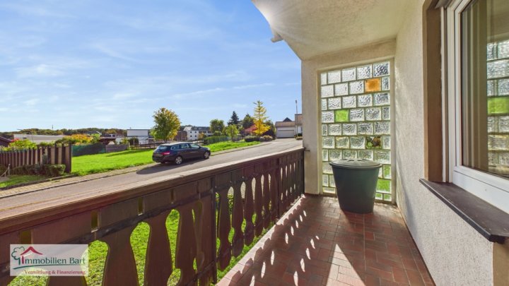 ORSCHOLZ: ZWEIFAMILIENHAUS IN TOP WOHNLAGE!