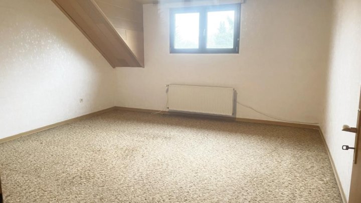 1 FH-Doppelhaus mit Winterg., Garten & Garage in IGB!