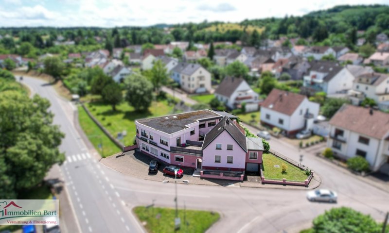 MERZIG: WOHNHAUS MIT GEWERBE IN TOP LAGE