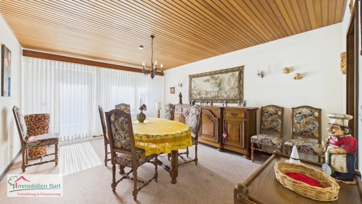 MERZIG-FITTEN: WOHNHAUS / 5 SZ / NATURNAHE LAGE / FERNSICHT