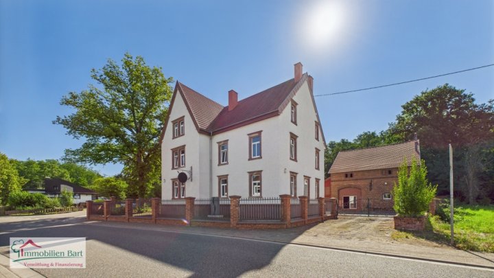 NÄHE SAARLOUIS / FIRMENSITZ / VILLA AUF 30 AR