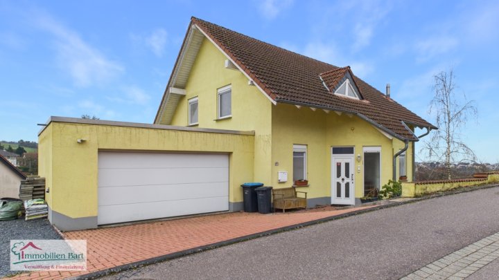 VIS À VIS L-WORMELDANGE: FAMILIENGLÜCK IN TOP WOHNLAGE VON WINCHERINGEN!