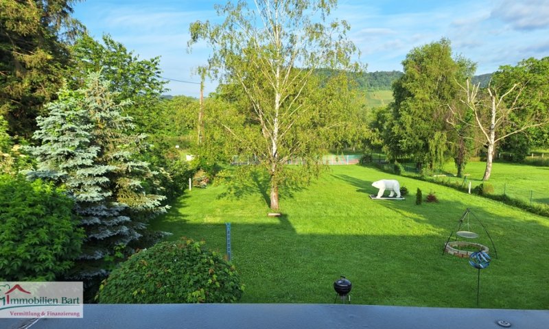 5 MIN. BIS REMICH/SCHENGEN: WOHNHAUS MIT TOLLEM MOSELBLICK