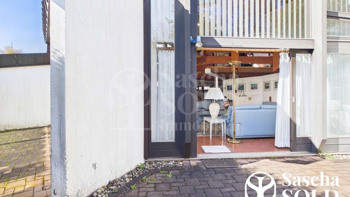 Architekturjuwel mit Galerie, Terrassen und kreativer Seele in ruhiger Bestlage von Dudweiler