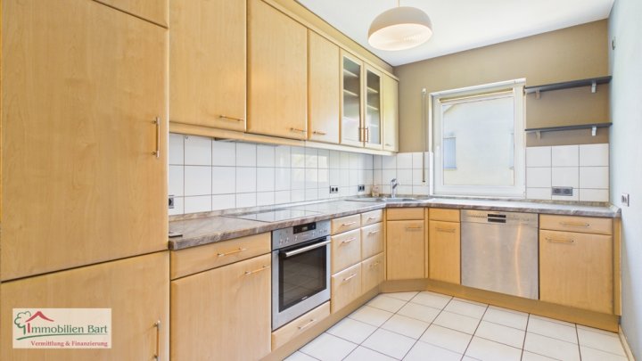 DIREKT AN DER LUXEMBURGISCHEN GRENZE: 80 M² WOHNUNG / 2 SCHLAFZIMMER / 2 GARAGEN