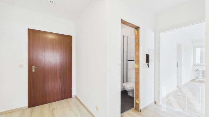 Attraktive 2-ZKB-Wohnung mit Stellplatz in ruhiger Lage von Saarbrücken-Bischmisheim!