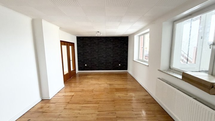 Großzügiges Einfamilienhaus mit Garten in Wallerfangen-St. Barbara