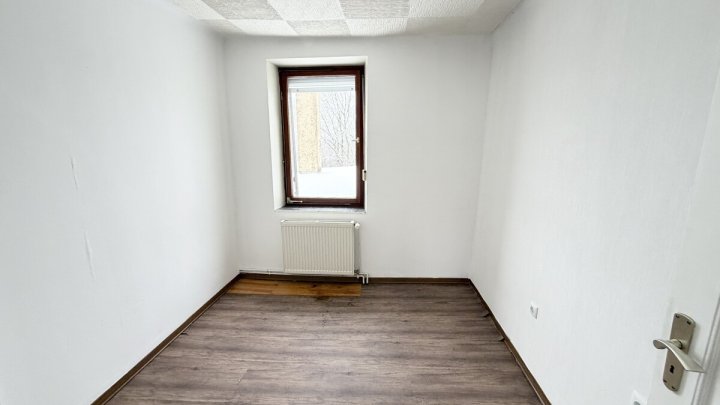 Großzügiges Einfamilienhaus mit Garten in Wallerfangen-St. Barbara