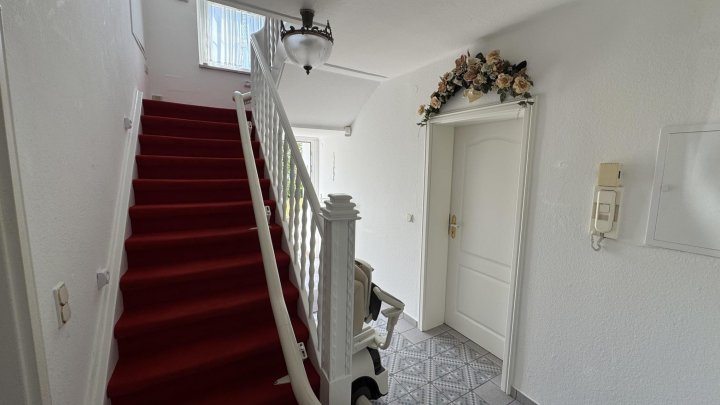 Historisches Einfamilienhaus mit modernem Komfort und viel Freizeitfläche
