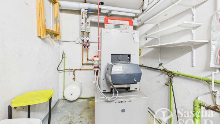 Freistehendes Einfamilienhaus in begehrter Lage von Oberwürzbach mit Garage, Terrasse & Südbalkon