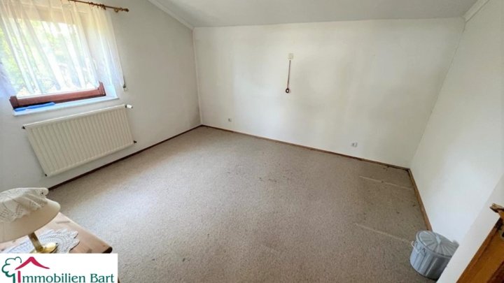 5MIN. VON L - REMICH: 3 WOHNUNGEN + GARAGEN + GARTEN IN TOP LAGE !