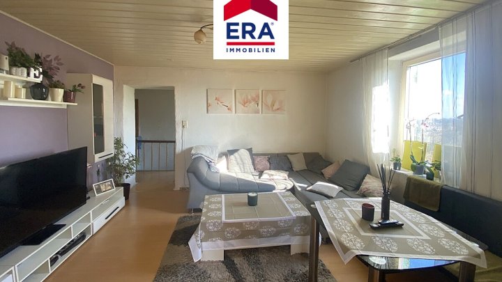 GASTRONOMIE UND WOHNEN MIT PANORAMABLICK IN BERUS.