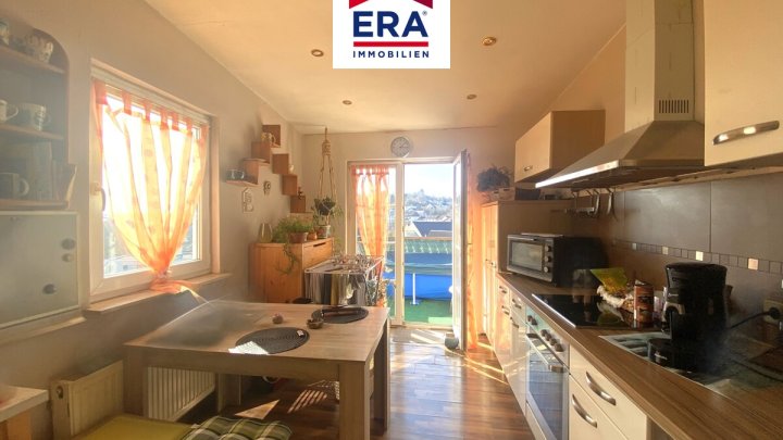 GASTRONOMIE UND WOHNEN MIT PANORAMABLICK IN BERUS.