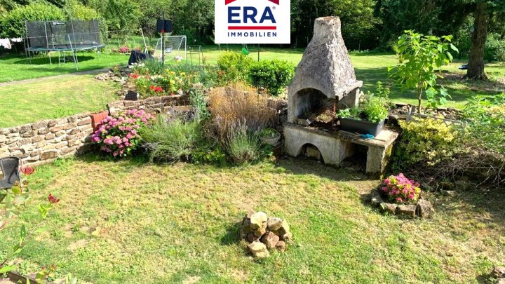 GASTRONOMIE UND WOHNEN MIT PANORAMABLICK IN BERUS.