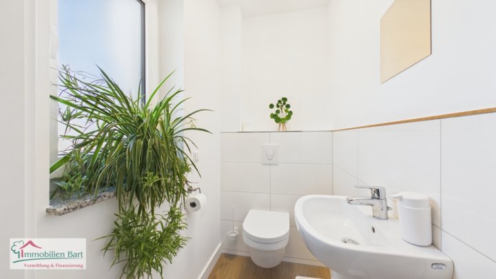 GRENZNÄHE LUXEMBURG: A+ BUNGALOW VON 2017 IN TOP-WOHNLAGE!