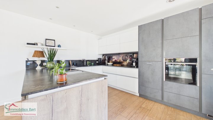 GRENZNÄHE LUXEMBURG: A+ BUNGALOW VON 2017 IN TOP-WOHNLAGE!