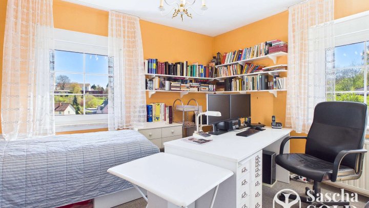 Freistehendes Einfamilienhaus in ruhiger Sackgassenlage auf weitläufigem Grundstück in St. Ingbert