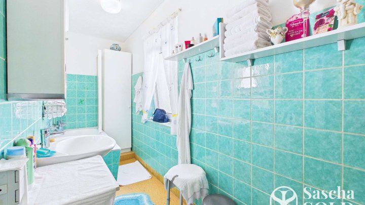 Freistehendes Einfamilienhaus in ruhiger Sackgassenlage auf weitläufigem Grundstück in St. Ingbert