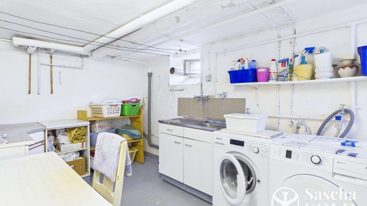 Freistehendes Einfamilienhaus in ruhiger Sackgassenlage auf weitläufigem Grundstück in St. Ingbert