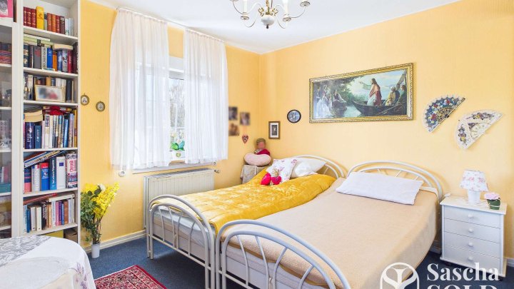 Freistehendes Einfamilienhaus in ruhiger Sackgassenlage auf weitläufigem Grundstück in St. Ingbert