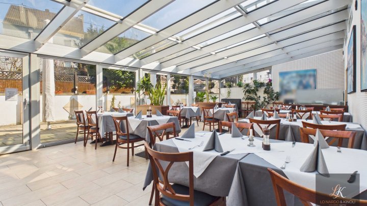 Renditeobjekt in Völklingen-Geislautern: Wohn- und Geschäftshaus mit Restaurant und 3 Wohneinheiten