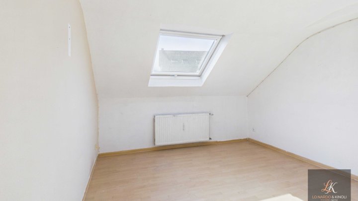 Renditeobjekt in Völklingen-Geislautern: Wohn- und Geschäftshaus mit Restaurant und 3 Wohneinheiten