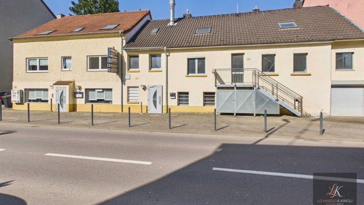 Renditeobjekt in Völklingen-Geislautern: Wohn- und Geschäftshaus mit Restaurant und 3 Wohneinheiten