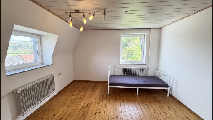 Wohnen mit Weitblick  - Kernsanierte Altbauvilla mit Charme in Merzig - Hilbringen