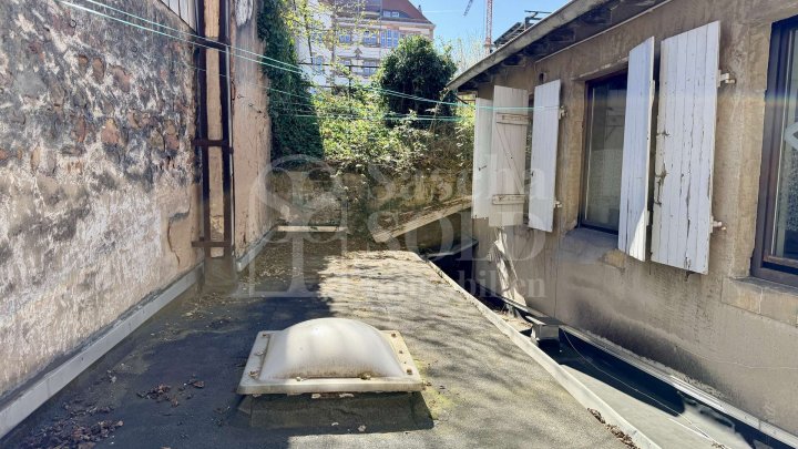 Zentrales Reihenmittelhaus mit zwei Wohneinheiten in St. Ingbert für Eigennutzer und Kapitalanleger