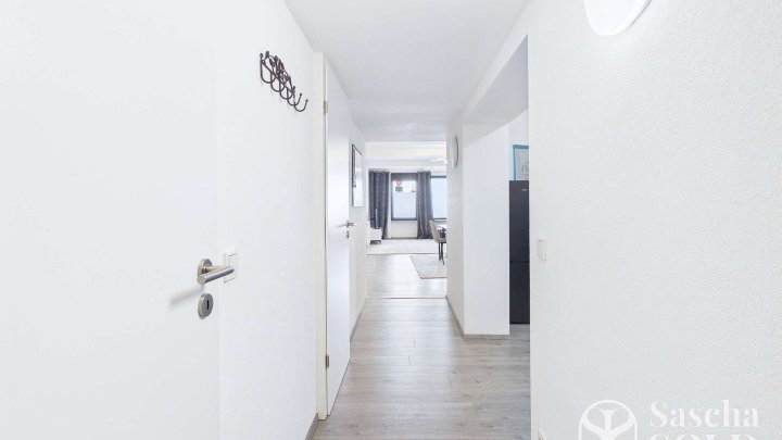 Zentrales Reihenmittelhaus mit zwei Wohneinheiten in St. Ingbert für Eigennutzer und Kapitalanleger