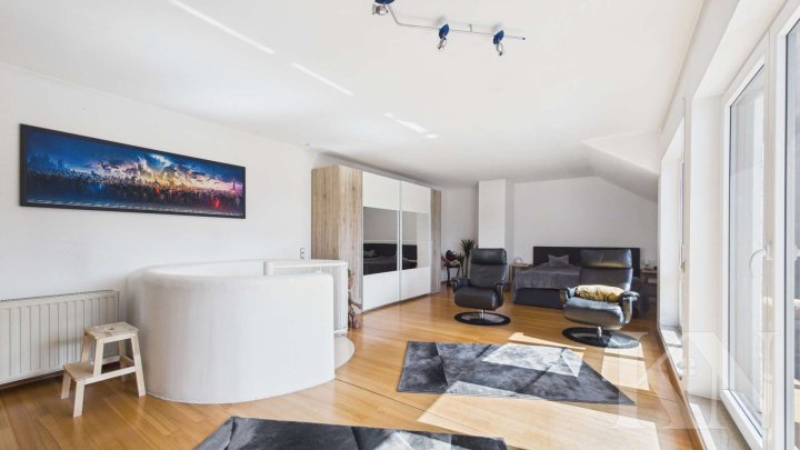 Moderne Maisonettewohnung mit Balkon & Loggia in ruhiger Lage von Friedrichsthal