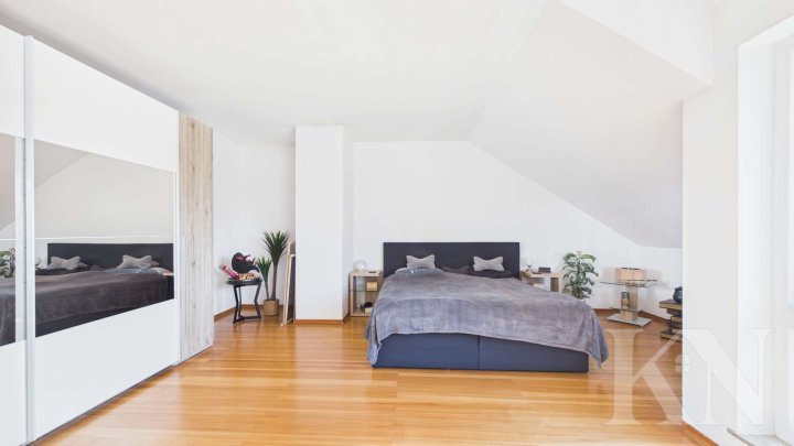 Moderne Maisonettewohnung mit Balkon & Loggia in ruhiger Lage von Friedrichsthal