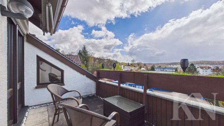 Moderne Maisonettewohnung mit Balkon & Loggia in ruhiger Lage von Friedrichsthal