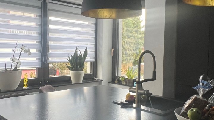 Modernes Traumhaus in Großrosseln - Stilvolles Wohnen mit Kamin, Pholtovoltaik und Pool auf großem Grundstück