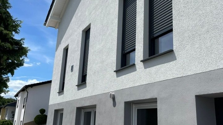 Ihr Traumhaus mit Einliegerwohnung und vielen Extras - modernes Wohnen in Großrosseln