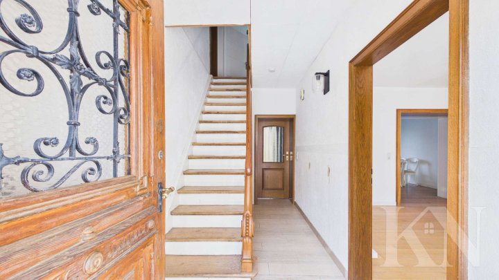 Altbaujuwel mit Potenzial – verwirklichen Sie hier Ihre Wohnideen