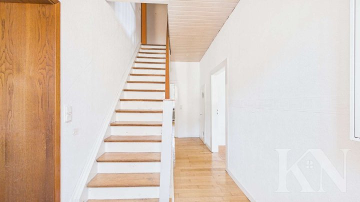 Altbaujuwel mit Potenzial – verwirklichen Sie hier Ihre Wohnideen