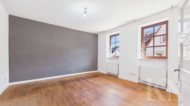 Altbaujuwel mit Potenzial – verwirklichen Sie hier Ihre Wohnideen