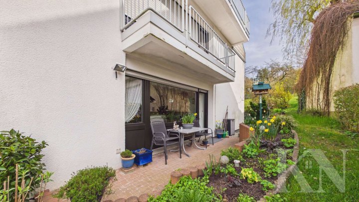 Gepflegte 2-3 Zimmer-Küche-Bad-Wohnung in ruhiger Lage