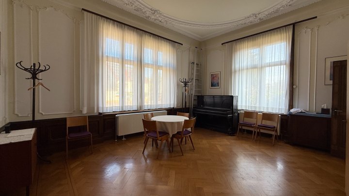 HISTORISCHE RÄUME DER VILLA SCHWINN – Gewerbefläche im EG in 66482 Zweibrücken sucht Liebhaber