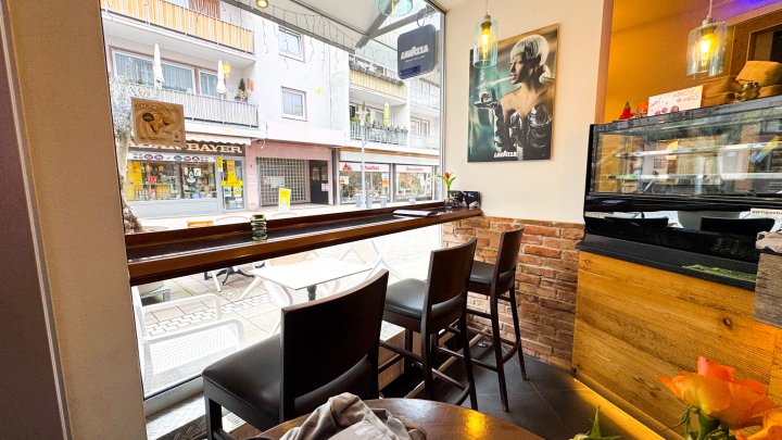 NEUER PÄCHTER GESUCHT - Café/Bistro & Eisdiele in der Fußgängerzone von Zweibrücken