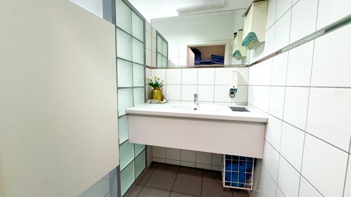 NEUER PÄCHTER GESUCHT - Café/Bistro & Eisdiele in der Fußgängerzone von Zweibrücken