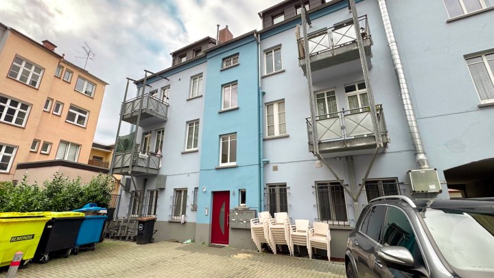 NEUER PÄCHTER GESUCHT - Café/Bistro & Eisdiele in der Fußgängerzone von Zweibrücken