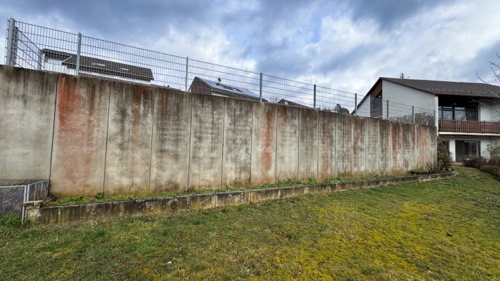 GARAGENHOF - 6 Garagen auf einem eigenem Baugrundstück in Zweibrücken-Niederauerbach