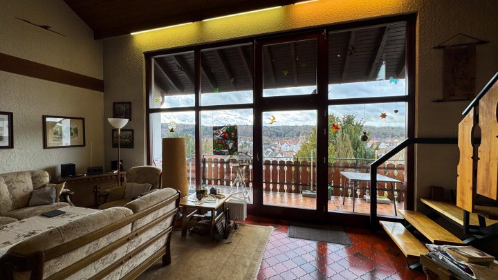 FERNBLICK - Freist. Einfamilienhaus mit ELW und Garage in Zweibrücken-Niederauerbach