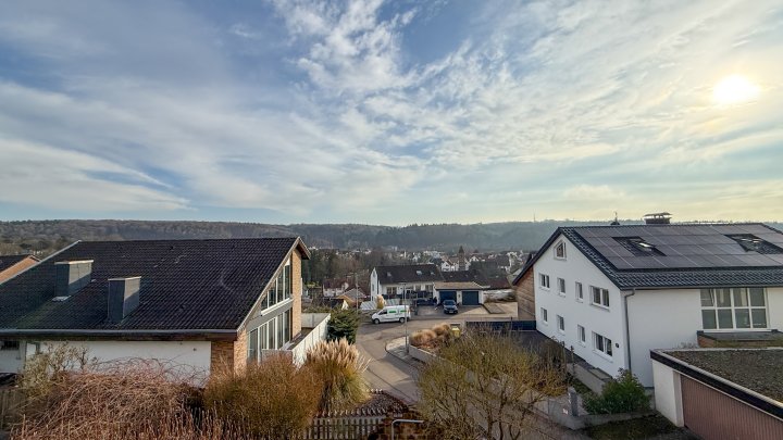 WOHNTRAUM - Hochwertig modernisiertes EFH mit Garten in bester Lage von Zweibrücken- Niederauerbach